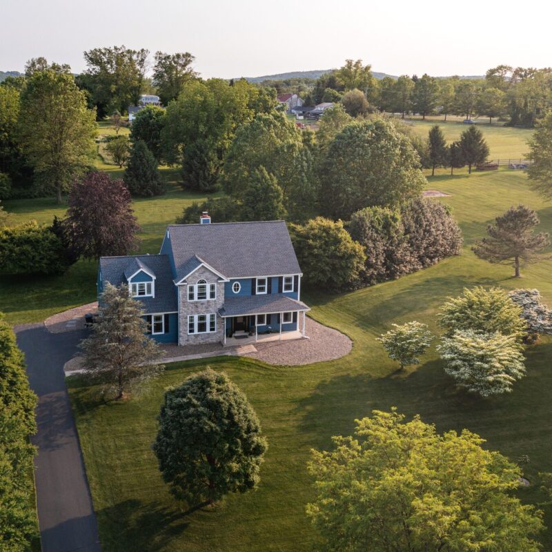 4 Questions First-Time Homebuyers Should Ask Themselves
